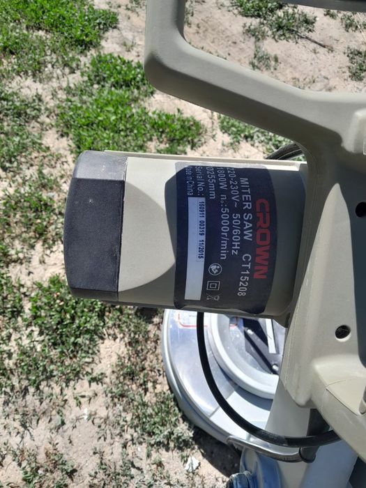 Продается торцовочная пила