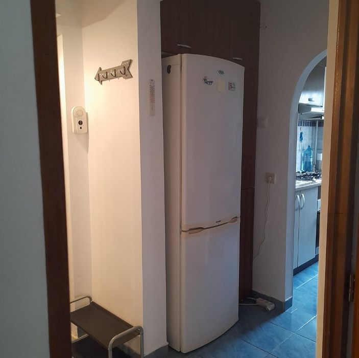 Inchiriez apartament 2 camere Spiru Haret