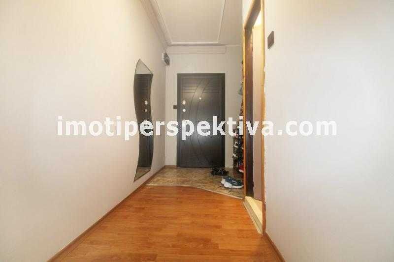 Продава се Тристаен апартамент в Пловдив, Тракия - 80 кв.м за 861 €/кв.м - Снимка #13