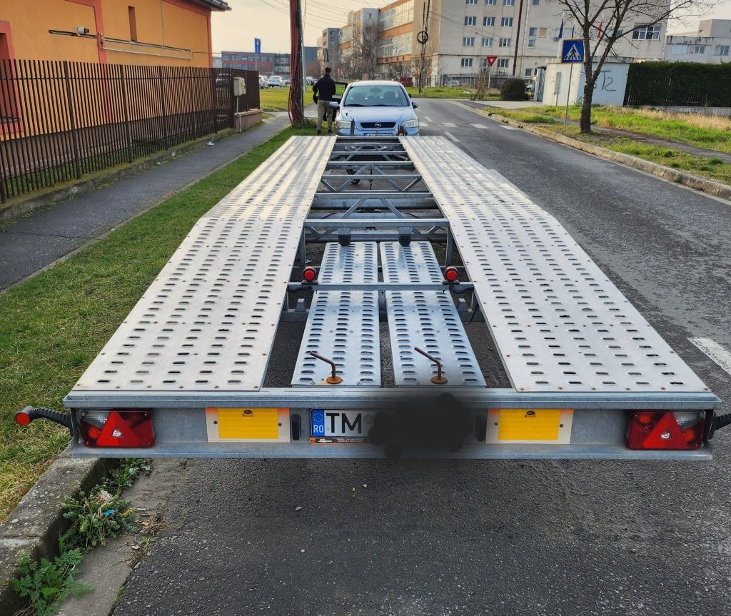Vând Mercedes ML 2.7 cuplaj cu remorca dublă