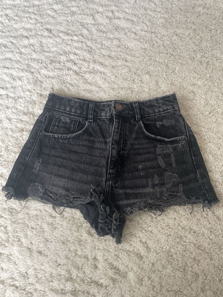 Къси гащи на Zara