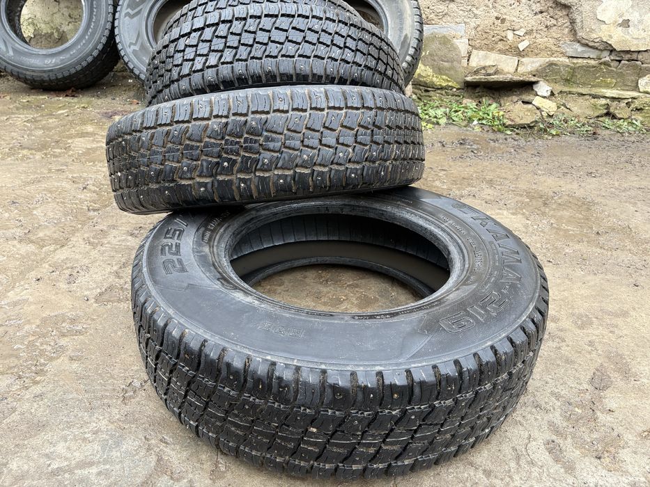 Продам зимнюю резину R16