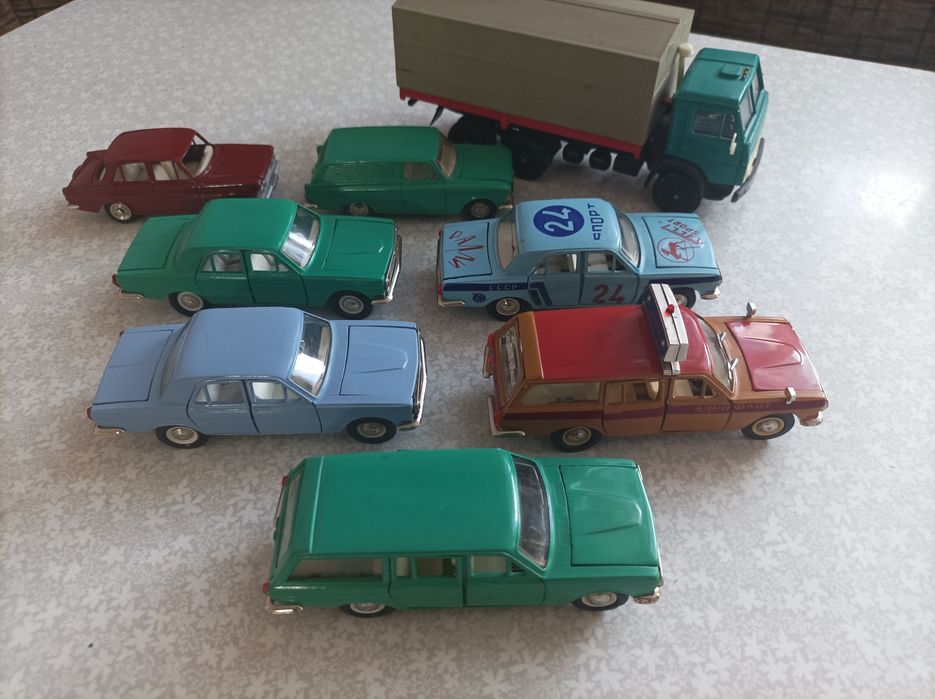 Модели камаз 5320 и газ 24 ссср 1:43