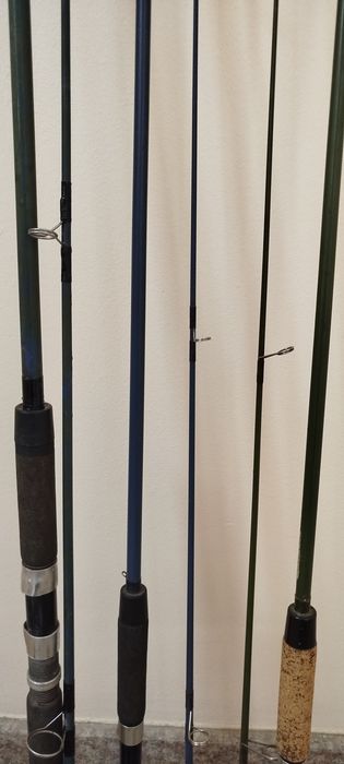 Три броя въдици и макари Germina