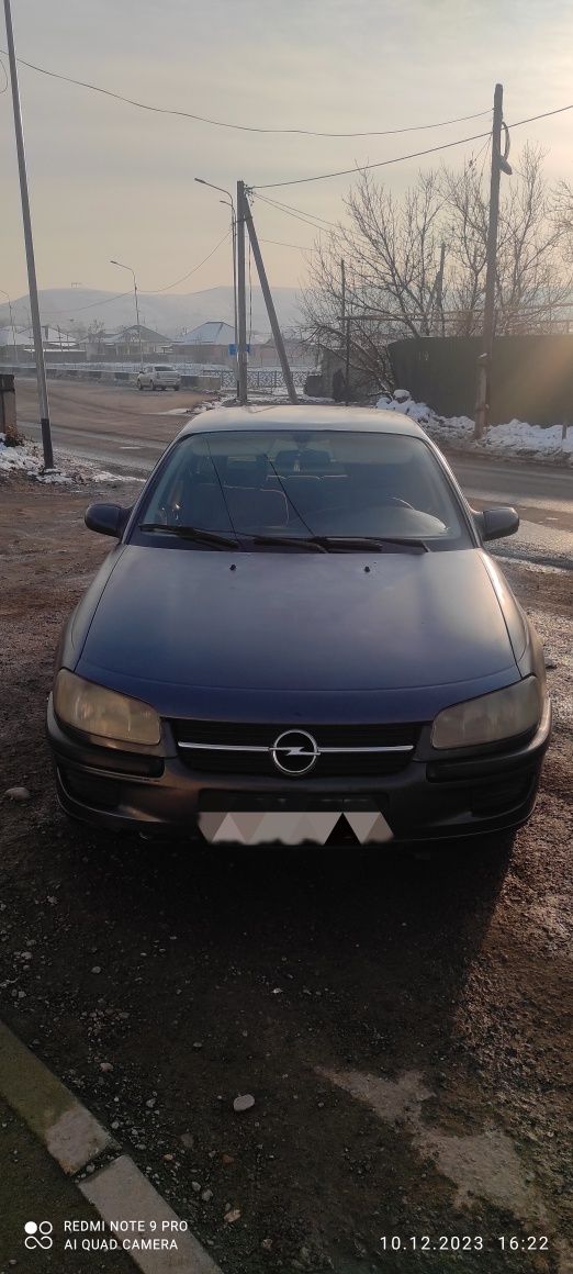 Продам Opel Omega 2.0