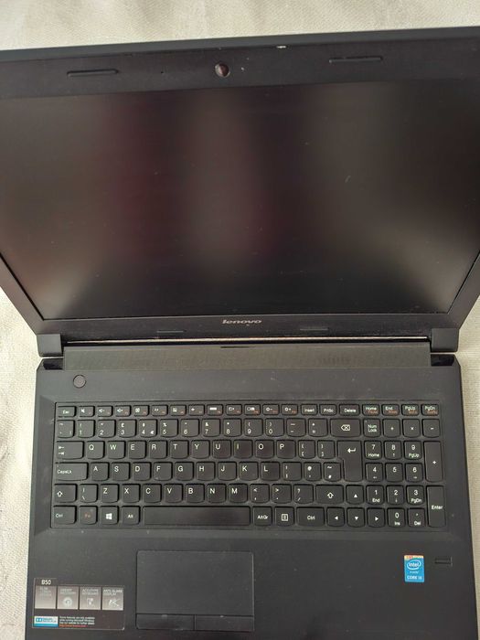 VAND Laptop LENOVO B 50-70 in perfecta stare de functionare
