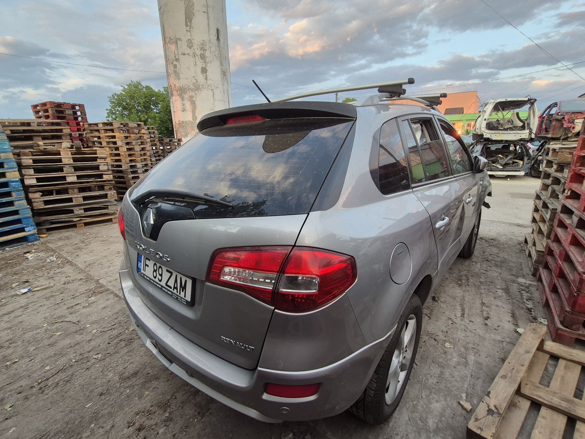 Renault koleos 2.0d 4x4 2008 avariat