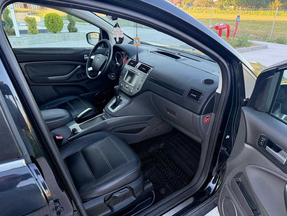 Vând Ford Kuga Powershift Titanium 2011, 2.0., 163 CP negru, 4x4