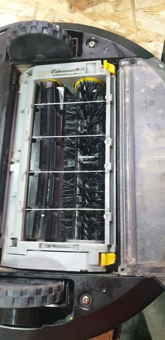 Robot aspirator Irobot Roomba