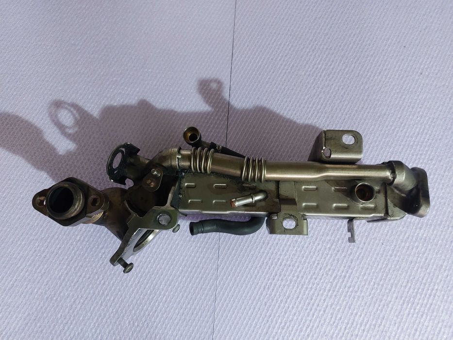 Racitor gaze BMW F01 F07 F10 F11 F20 F30 2.0D 135KW 184CP cod 8476993