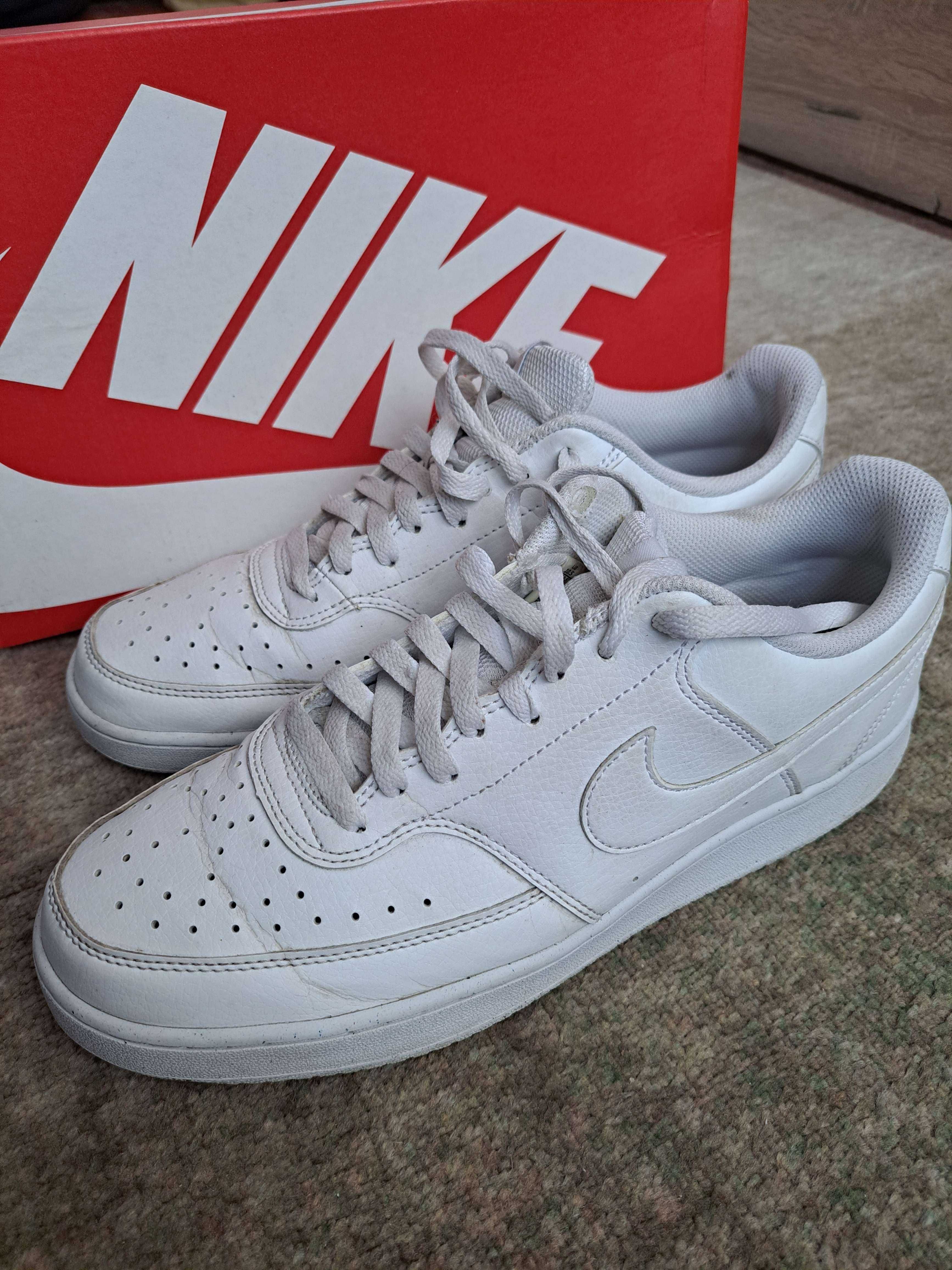 Nike court vision low white