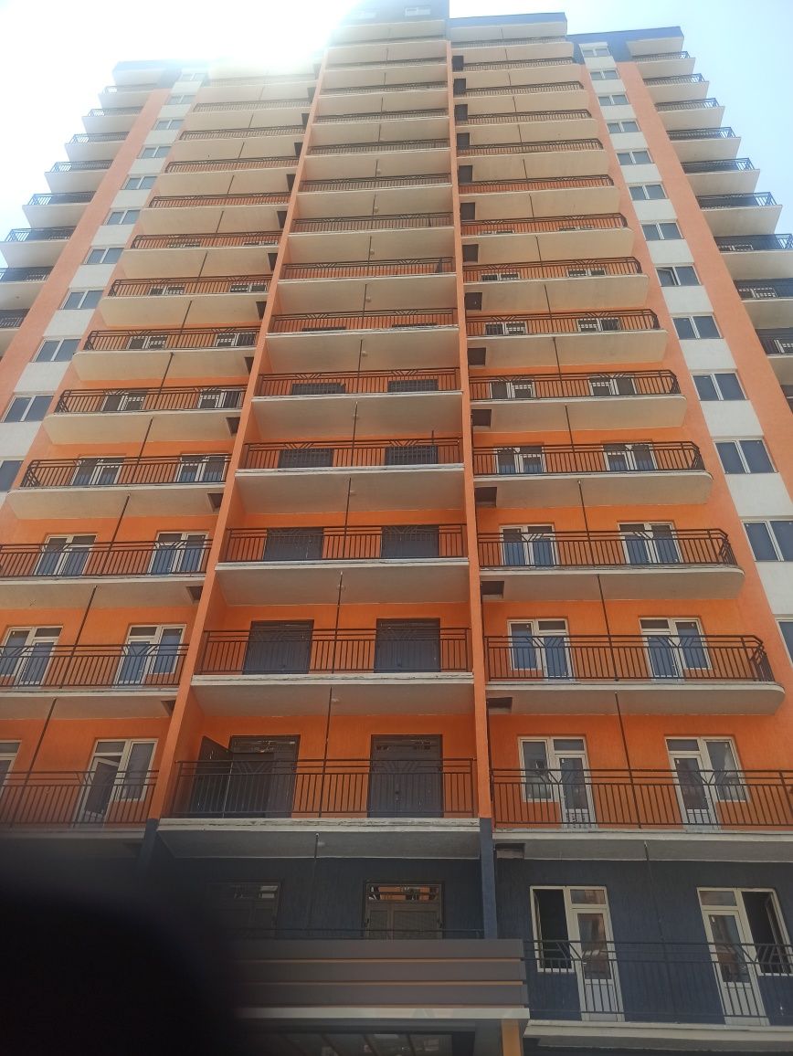 Продам свою 3 ком квартиру 77 кв ЖК Мусафо Маскан Бектемирский р.