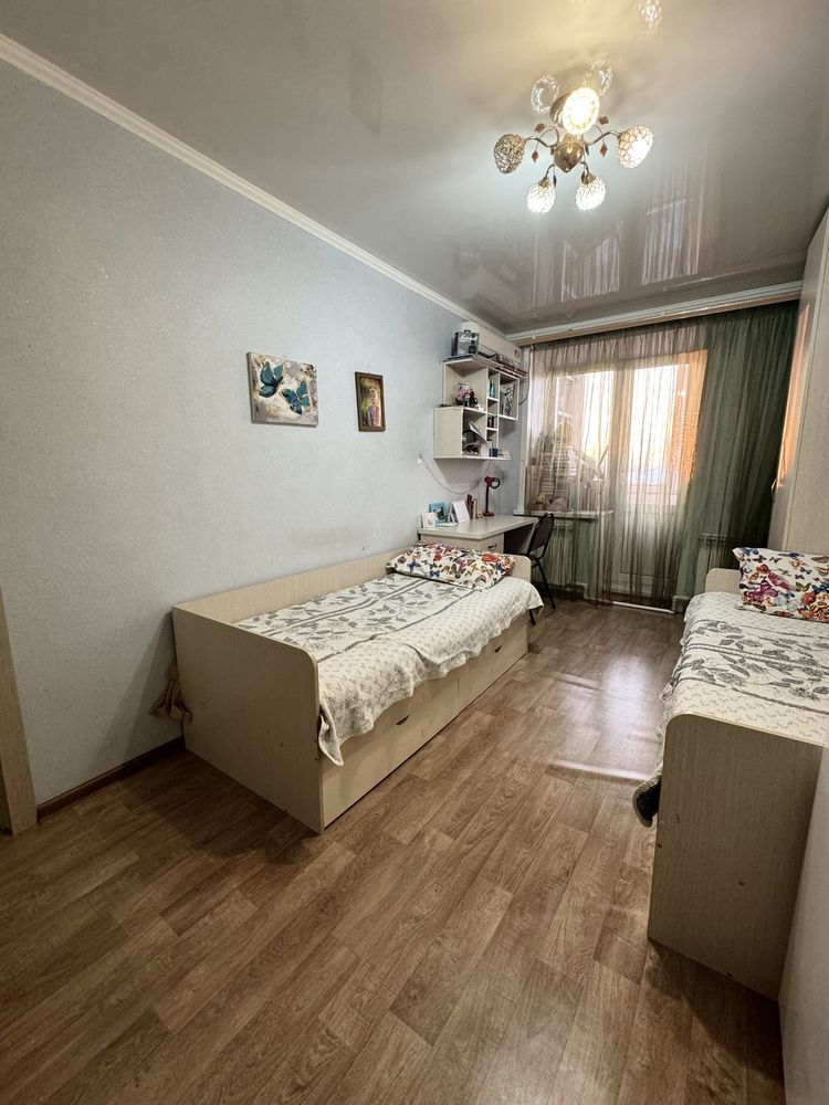 Продается 4-х комнатная квартира Михайловка Крылова 54