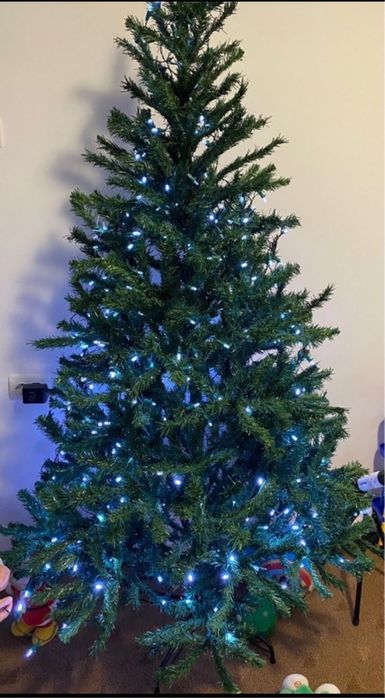 Brad artificial 2.1 metri