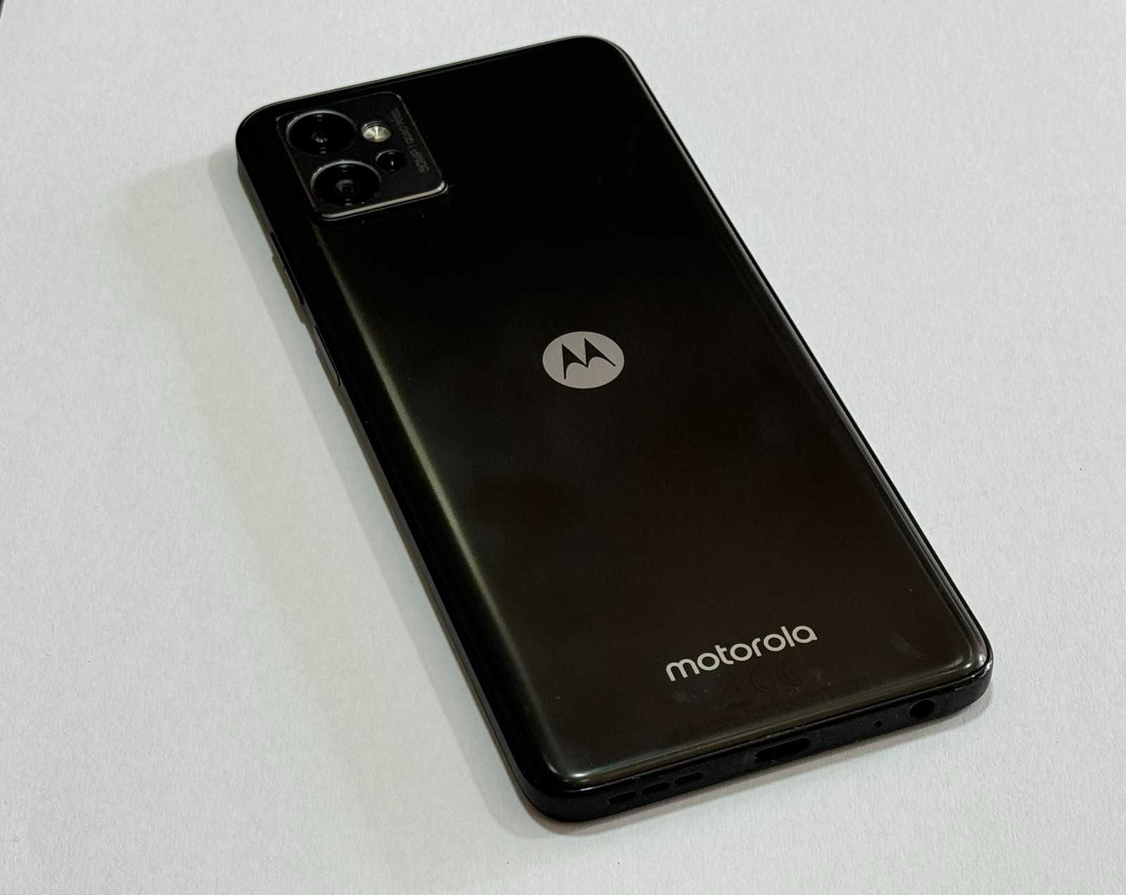 Продавам Motorola G32 256GB