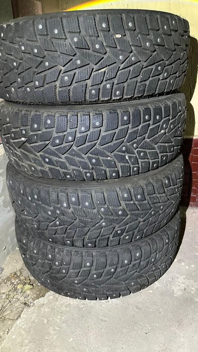 Продам покрышки зима