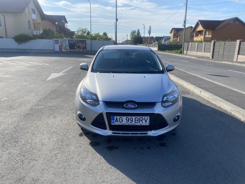 Vand Ford focus 3 1lt ecobust an 2014,km reali
