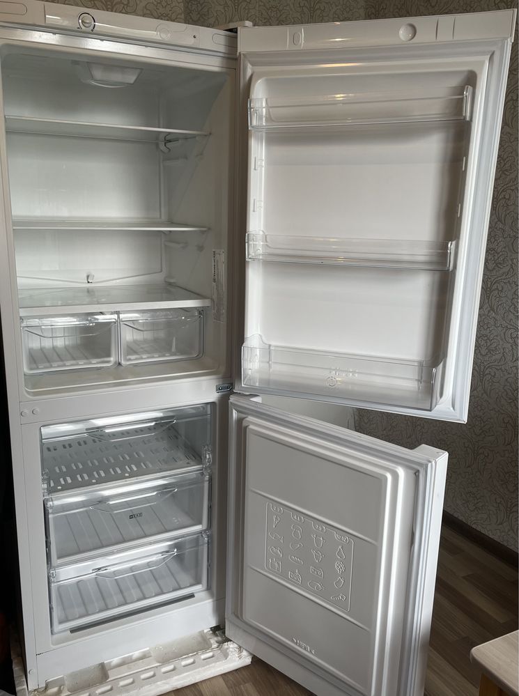Холодильник INDESIT DS 316 W
