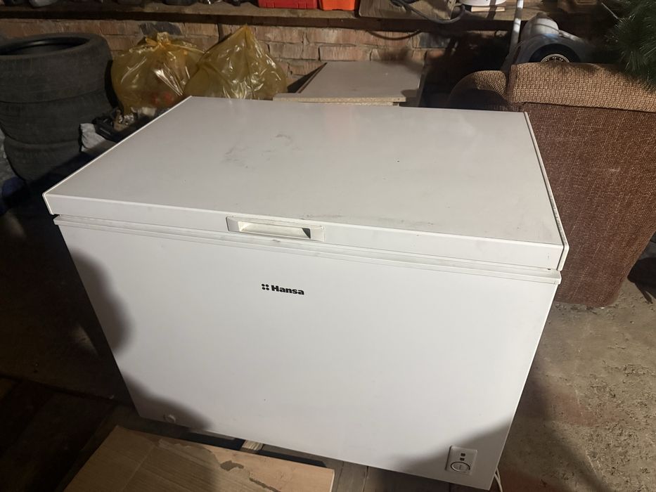 Срочно Продам морозильник Hansa