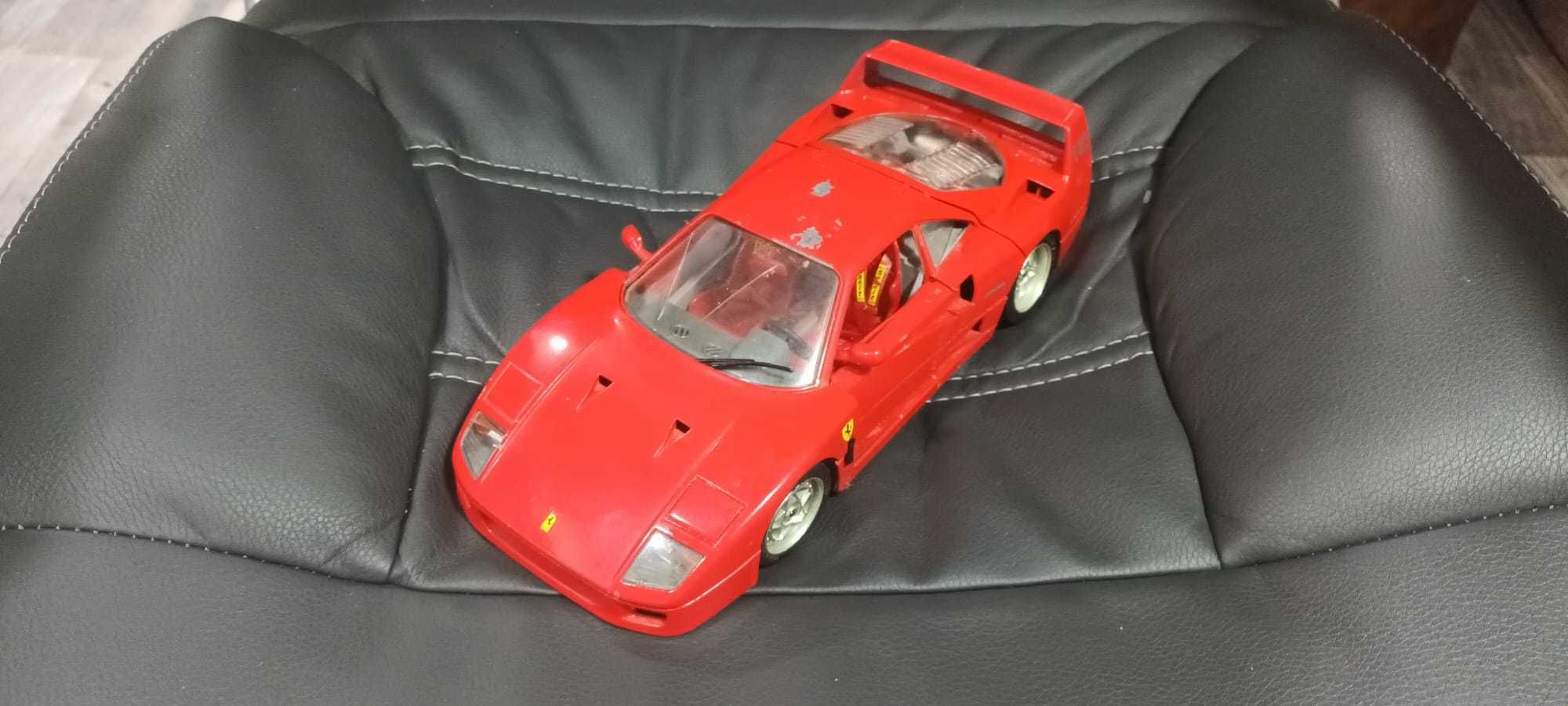 Macheta Ferrari Burago 1987 F40 1:18 metal