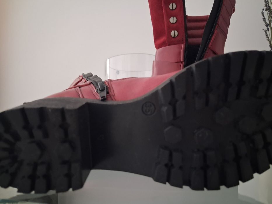 Vand Ghete Rizzoli  Superbe Piele Naturala marime 35  Calapod 36