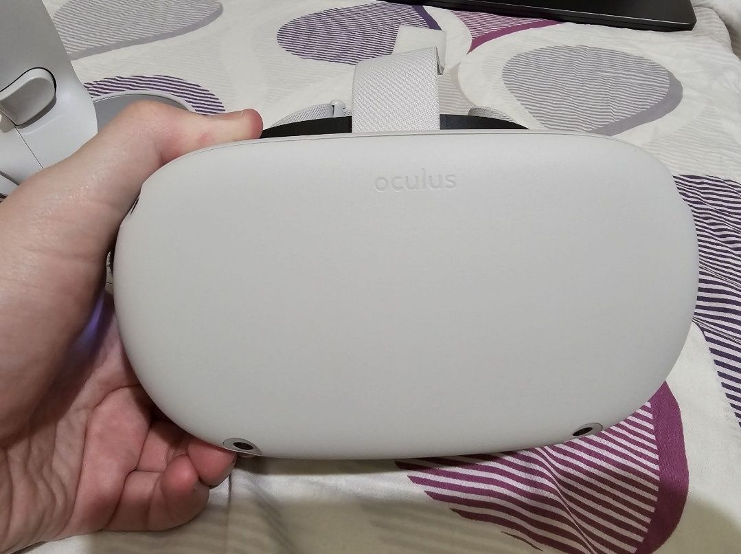 Vând/schimb oclus quest 2 256gb