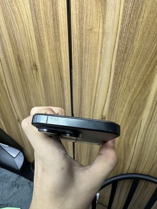 iphone 16 pro black 256 gb 95 %