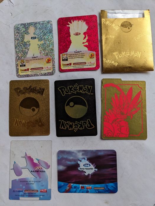 De vânzare carduri Pokemon