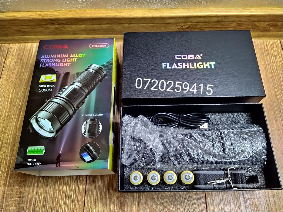 Lanterna Profesionala COBA CB-G401, Putere 300W, 4 Acumulatori