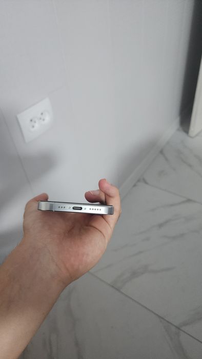 iPhone 16pro 45sikl
