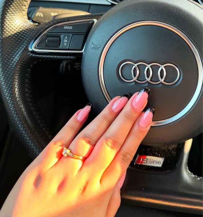 Manichiură cu gel – la preț accesibil!