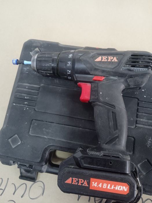 Шуруповерт  epa zor ishlidi