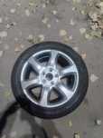 Продам шини 215/55  r17