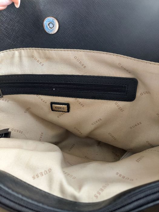 Дамска чанта Guess