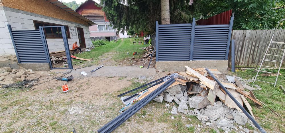 Garduri și porți metalice
