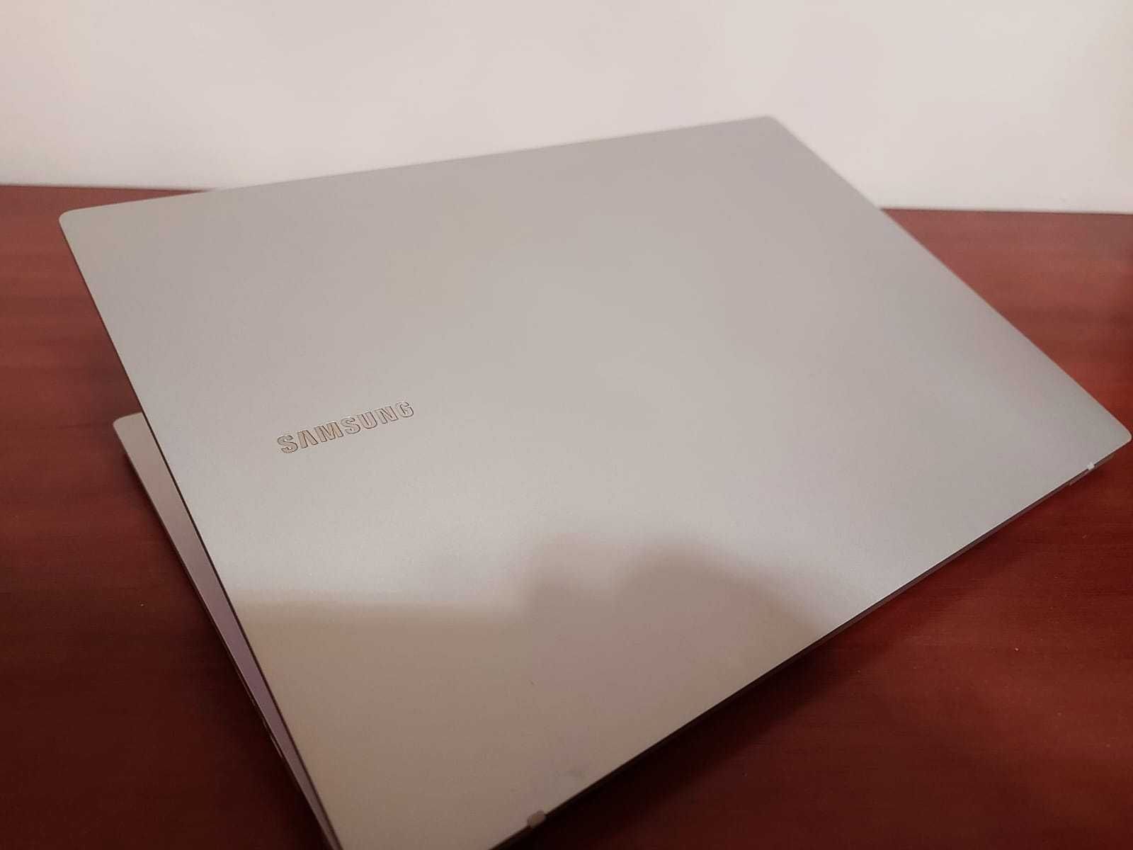 Samsung Galaxy Book GO | Snapdragon 7c | 4GB Ram | 128SSD | 14"