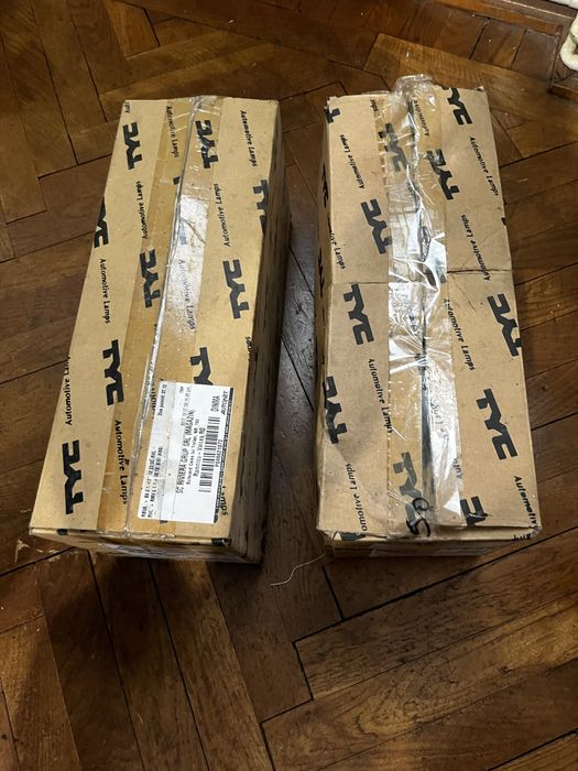 Lampi spate  ford transit