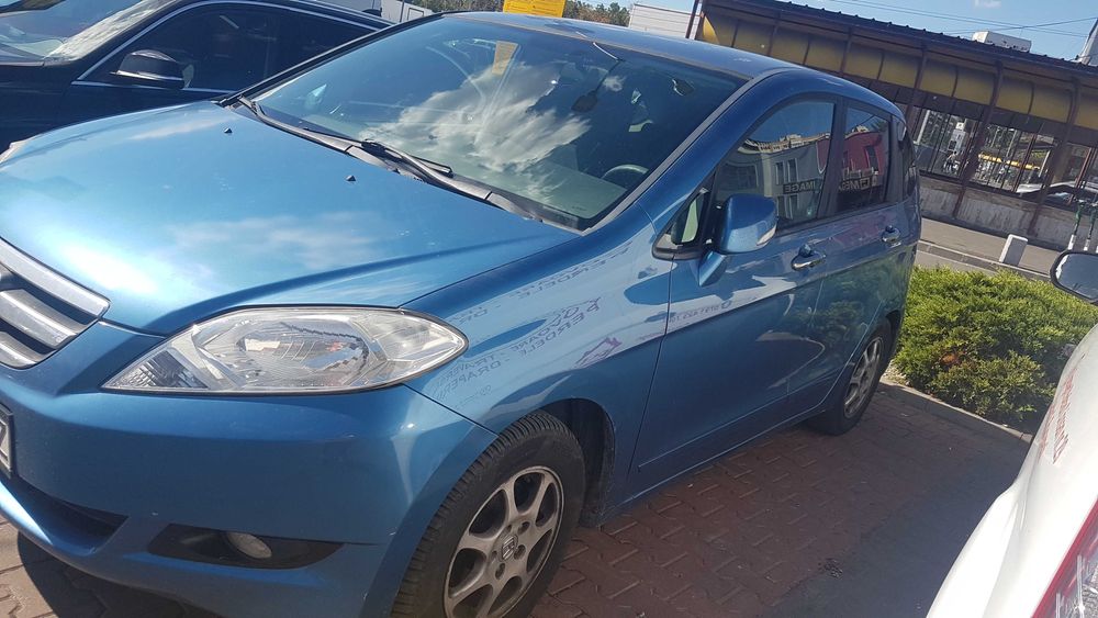 Honda FRV 1.8 iVTEC (motorul de pe Honda Civic 1.8)
