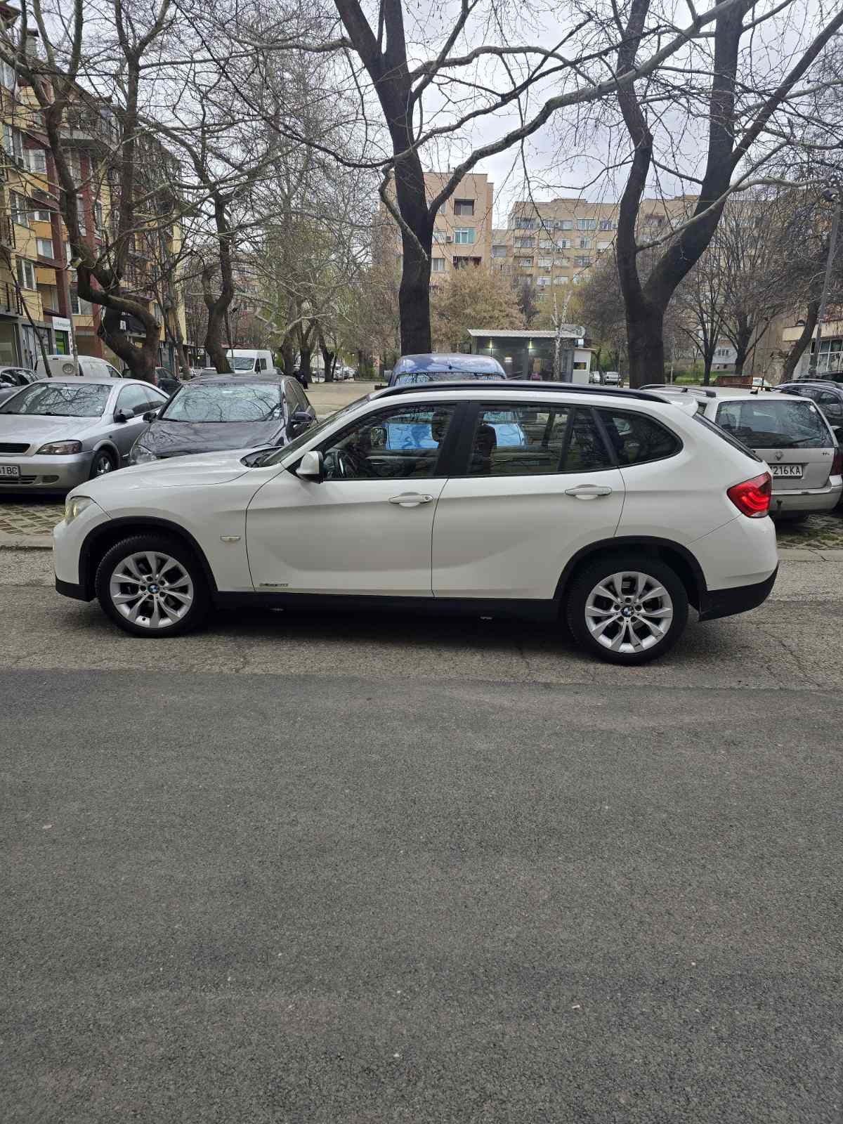 Продавам автомобил