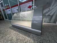 Продам витринный настолный холодильник «carboma»