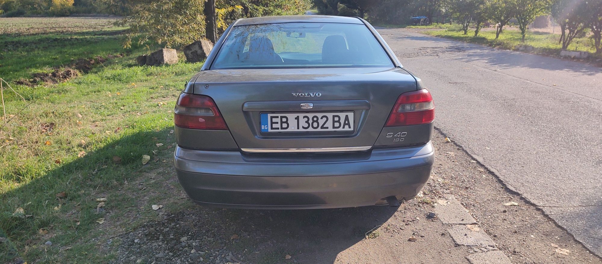 Волво s40 1.9d 2004г.