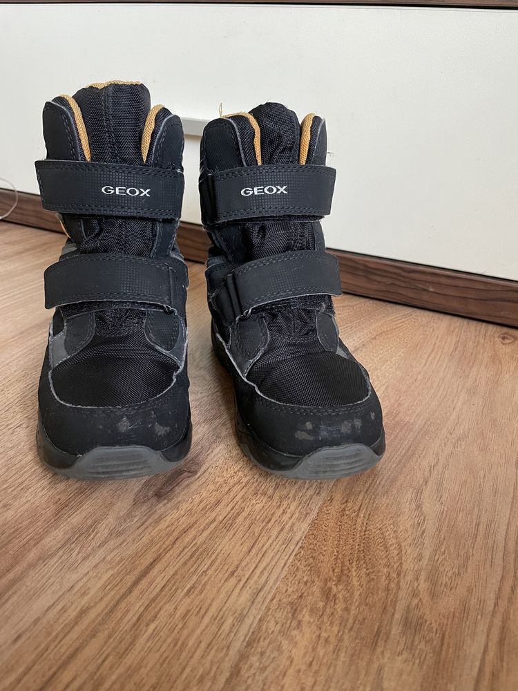 Ботуши Geox и боти Zara