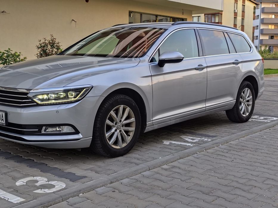 Vând pasat b8 an 2017