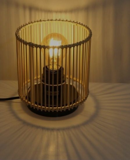Lampa de masa vintage din bambus