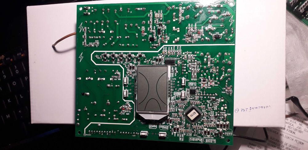 Repar plăci electronice pentru orice model de centrala termica