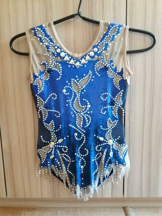 Трико за художествена гимнастика