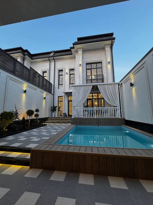 Продаётся УЧАСТОК 3 соток 3 уровня 5 комнат 370м2 на улице Циалковской