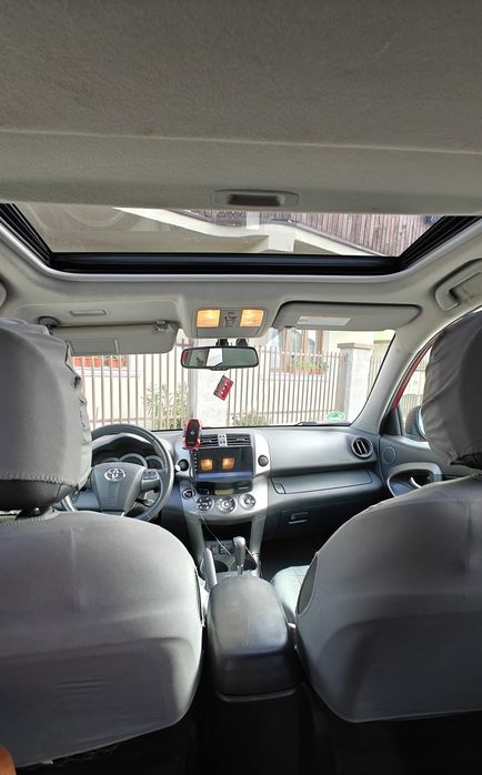 Toyota Rav4 cu km reali