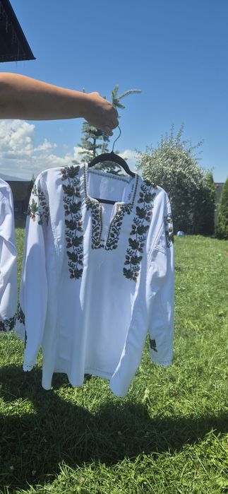 Camasa traditionala femei deosebita