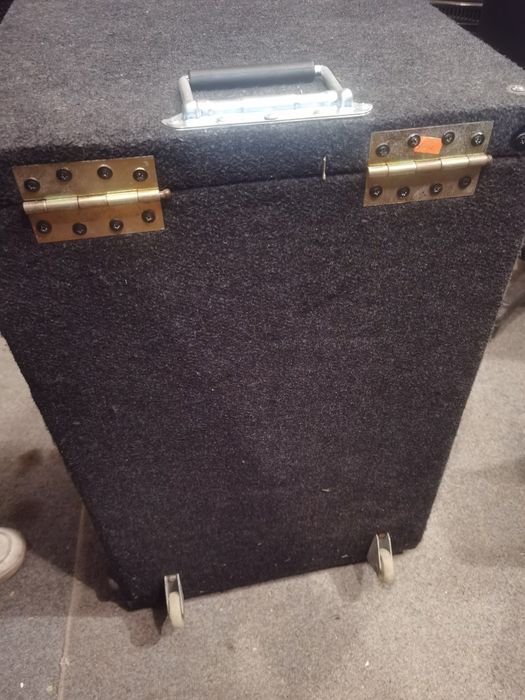 Куфар за багаж за озвучаване